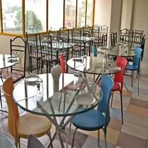 hotel-delux-plaza.agrahotelsindia.net/